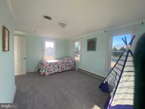 Bedroom - 4557 Tyaskin Rd, Tyaskin, MD 21865 photo 8 of 8