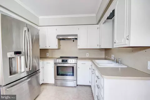 114 May Dr, Salisbury, MD 21804 photo 4