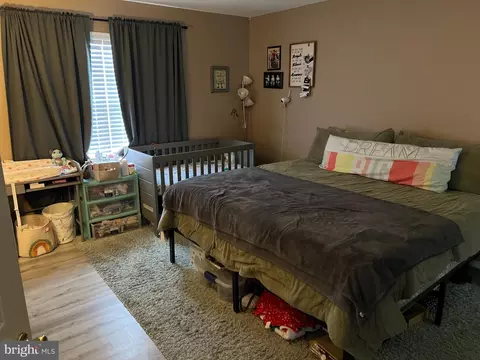 710 E Chestnut St, Delmar, MD 21875 photo 5