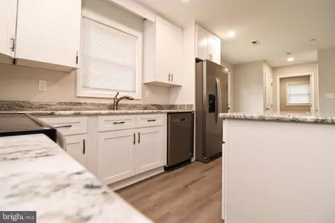 Kitchen - 900 Manoa Blvd, Salisbury, MD 21801 photo 4 of 4