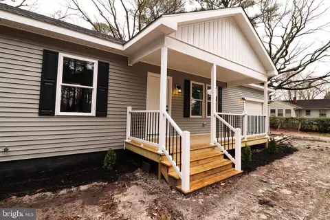 Exterior - 900 Manoa Blvd, Salisbury, MD 21801 photo 3 of 5