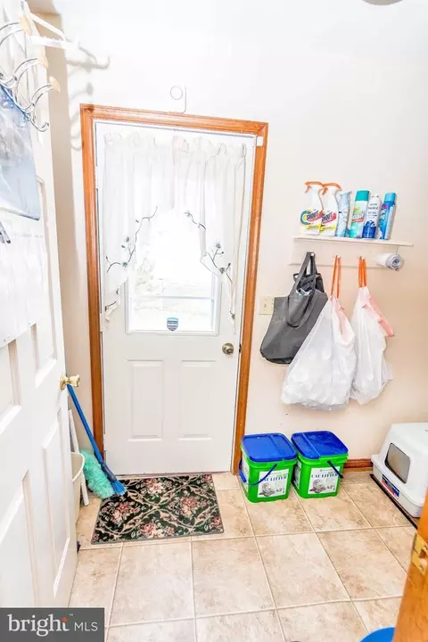 Entry Way - 26801 Gunners Cir, Salisbury, MD 21801 photo 1 of 1