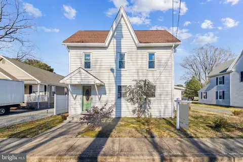 311 E Church St, Hebron, MD 21830