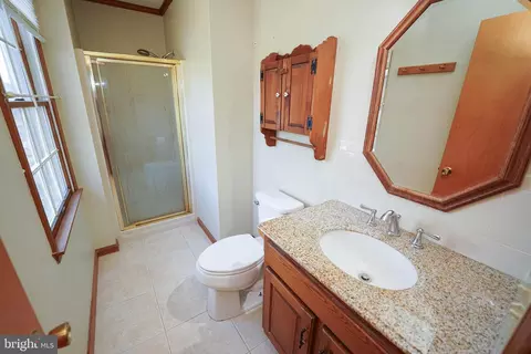 Bath - 1008 Baccharis Dr, Salisbury, MD 21804 photo 1 of 4