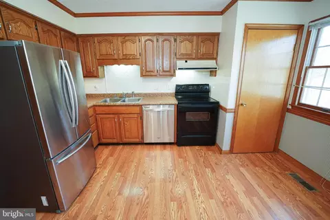 Kitchen - 1008 Baccharis Dr, Salisbury, MD 21804 photo 4 of 5