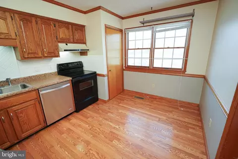 Kitchen - 1008 Baccharis Dr, Salisbury, MD 21804 photo 3 of 5