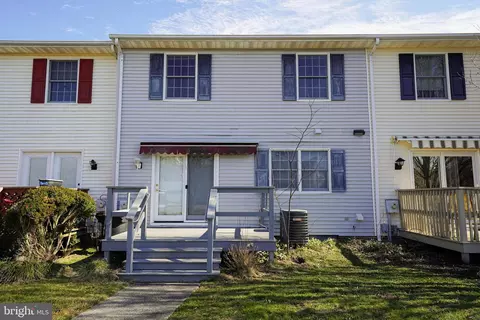 Exterior - 1008 Baccharis Dr, Salisbury, MD 21804 photo 2 of 10