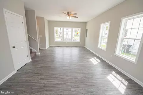 Living - 36235 Old Ocean City Rd, Willards, MD 21874 photo 3 of 4