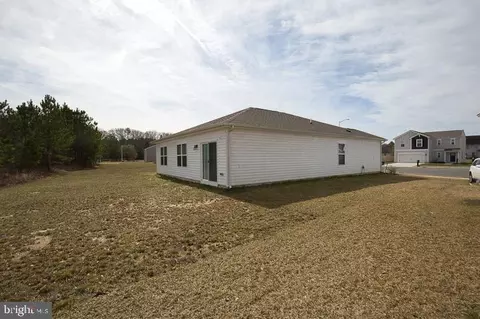 Exterior - 1609 Liam Dr, Salisbury, MD 21801 photo 12 of 15