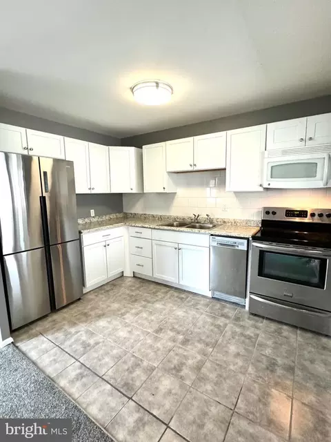 Kitchen - 100 E Walnut St, Delmar, MD 21875 photo 2 of 3