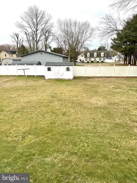 Exterior - 100 E Walnut St, Delmar, MD 21875 photo 2 of 4
