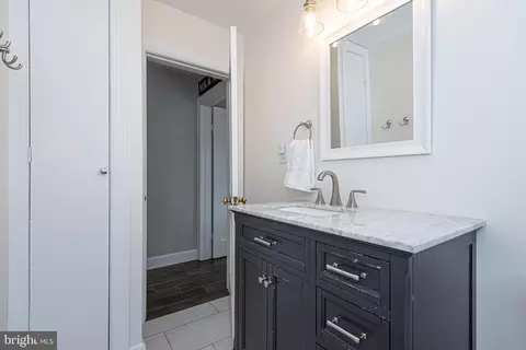Bath - 151 Onley Rd, Salisbury, MD 21804 photo 2 of 5
