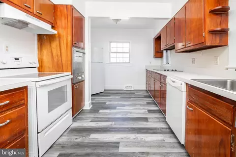 Kitchen - 31670 Mount Hermon Rd, Salisbury, MD 21804 photo 6 of 6