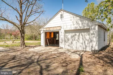 Exterior - 31670 Mount Hermon Rd, Salisbury, MD 21804 photo 11 of 11