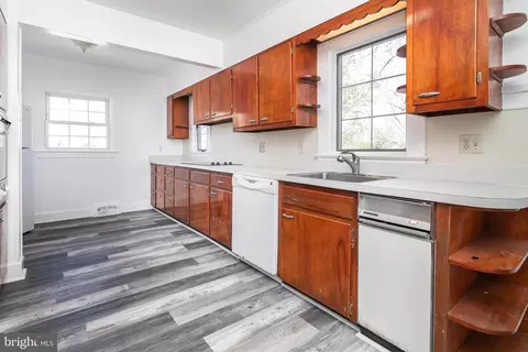 Kitchen - 31670 Mount Hermon Rd, Salisbury, MD 21804 photo 1 of 6