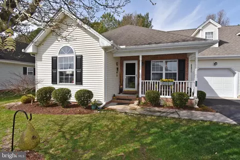 913 Sapphire Ct, Salisbury, MD 21804