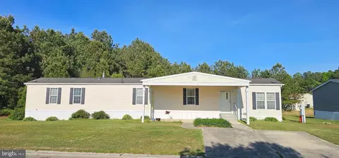 26789 Osprey Cir, Hebron, MD 21830