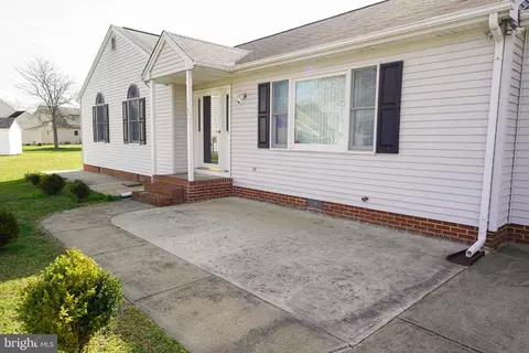 1417 Bantry Ln, Salisbury, MD 21804 photo 3