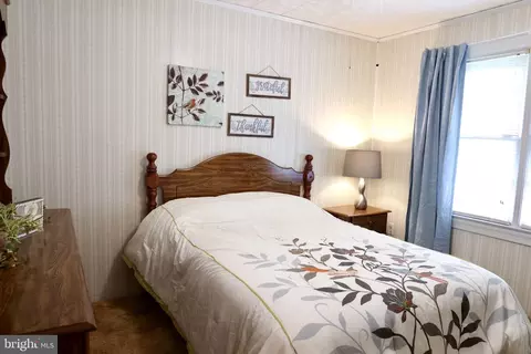 Bedroom - 1008 Tyler Ave, Salisbury, MD 21804 photo 1 of 5
