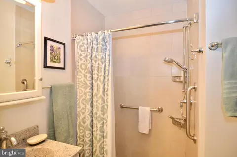 Bath - 611 Irene Ave, Salisbury, MD 21801 photo 1 of 2