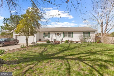212 Everglade Dr, Salisbury, MD 21804