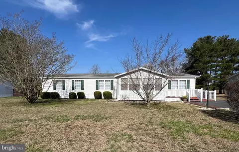 7536 Titleist Dr, Salisbury, MD 21801