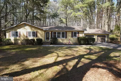 4892 Cardinal Dr, Salisbury, MD 21804