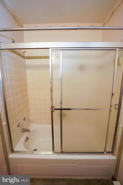 Bath - 4892 Cardinal Dr, Salisbury, MD 21804 photo 4 of 4