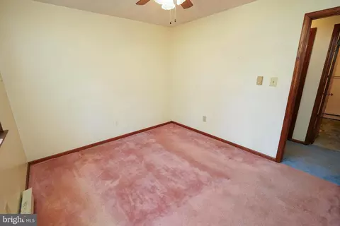 Bedroom - 4892 Cardinal Dr, Salisbury, MD 21804 photo 1 of 1