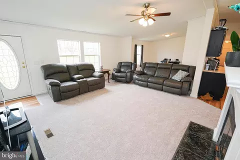 35114 Tingle Rd, Willards, MD 21874 photo 2