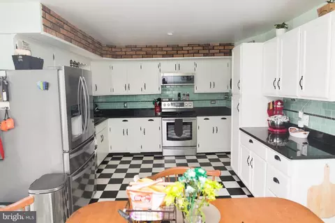 Kitchen - 8231 Arden Dr, Salisbury, MD 21804 photo 2 of 2