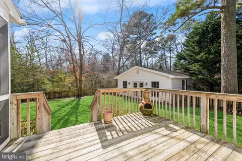 Exterior - 5226 Dove Point Ln, Fruitland, MD 21826 photo 8 of 10