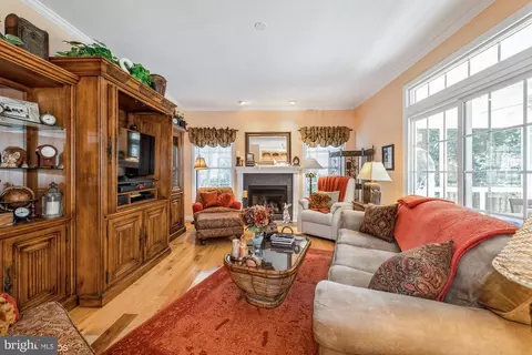 Living - 5226 Dove Point Ln, Fruitland, MD 21826 photo 1 of 4