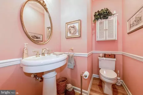 Bath - 5226 Dove Point Ln, Fruitland, MD 21826 photo 1 of 5