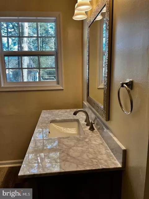 Bath - 809 Miami Ave, Salisbury, MD 21801 photo 1 of 7