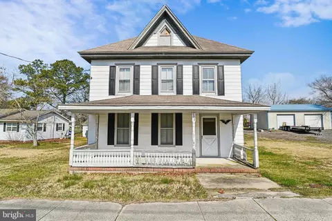 604 State St, Sharptown, MD 21861