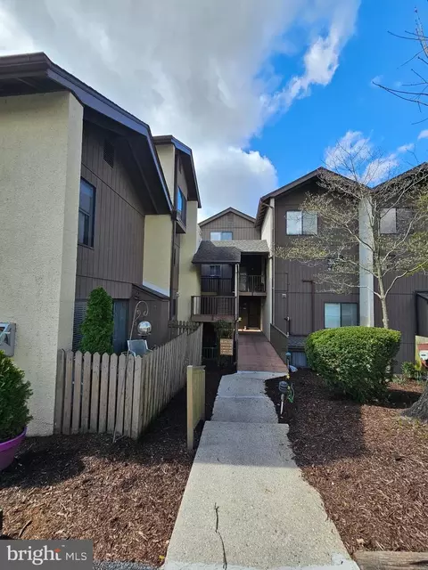 228 Canal Park Dr #G-101, Salisbury, MD 21804