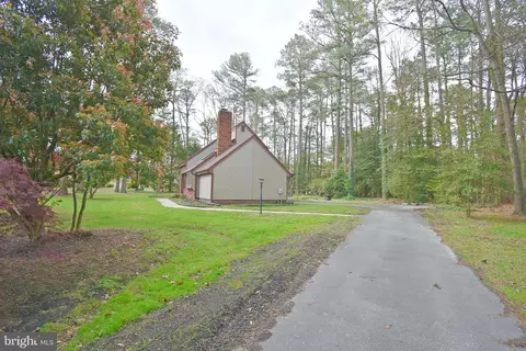Exterior - 30430 W Rustic Dr, Salisbury, MD 21804 photo 6 of 15