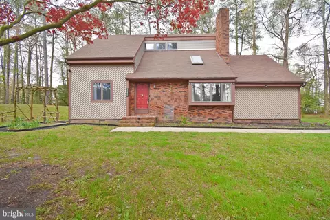 Exterior - 30430 W Rustic Dr, Salisbury, MD 21804 photo 4 of 15