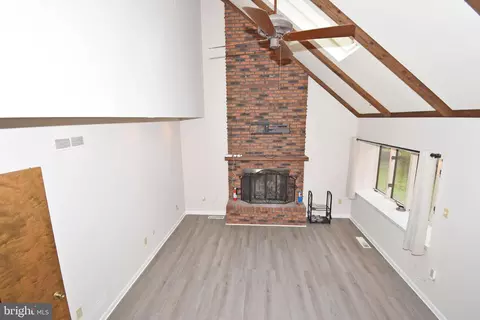 Living - 30430 W Rustic Dr, Salisbury, MD 21804 photo 1 of 5