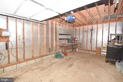 Exterior - 30430 W Rustic Dr, Salisbury, MD 21804 photo 13 of 15