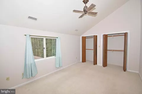 Bedroom - 30430 W Rustic Dr, Salisbury, MD 21804 photo 8 of 10