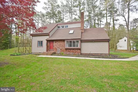 30430 W Rustic Dr, Salisbury, MD 21804