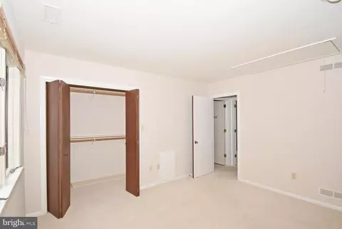 Bedroom - 30430 W Rustic Dr, Salisbury, MD 21804 photo 6 of 10