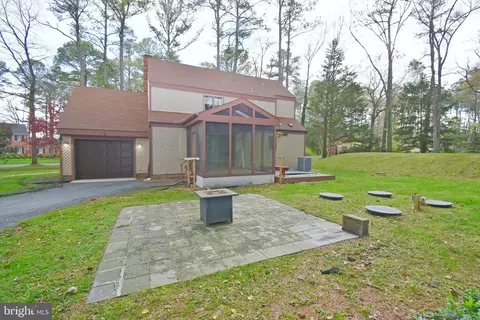 Exterior - 30430 W Rustic Dr, Salisbury, MD 21804 photo 7 of 15