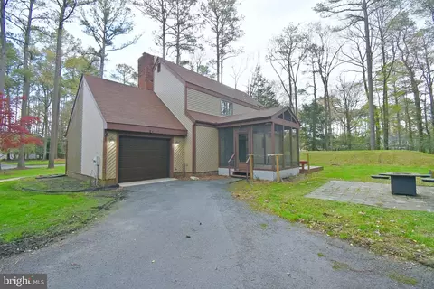 Exterior - 30430 W Rustic Dr, Salisbury, MD 21804 photo 9 of 15