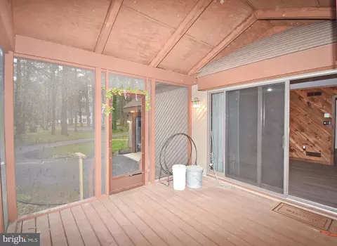 Exterior - 30430 W Rustic Dr, Salisbury, MD 21804 photo 11 of 15