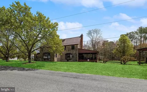 11453 Riverton Rd, Mardela Springs, MD 21837
