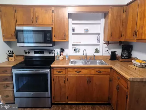 Kitchen - 125 Johnson Dr, Salisbury, MD 21804 photo 3 of 3