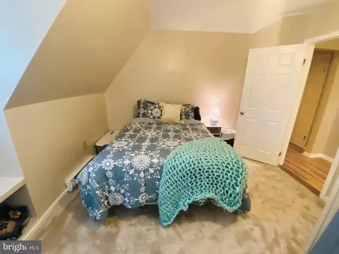 Bedroom - 5689 Spinnaker Dr, Salisbury, MD 21801 photo 6 of 12